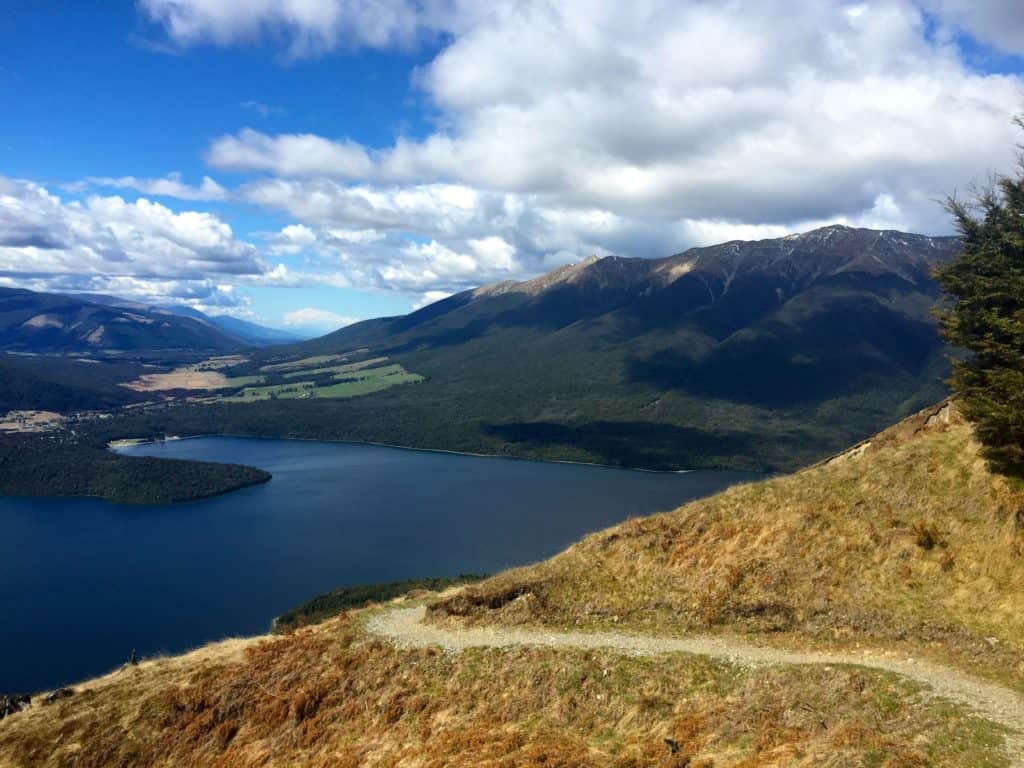 Why you should hike Pinchgut Track in Nelson Lakes National Park, South Island, New Zealand