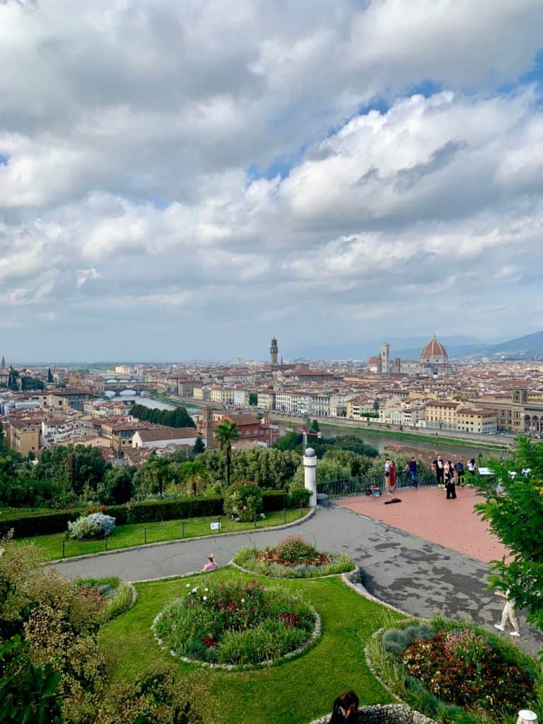 What to do in Firenze - climb up to the Piazzale Michelangelo