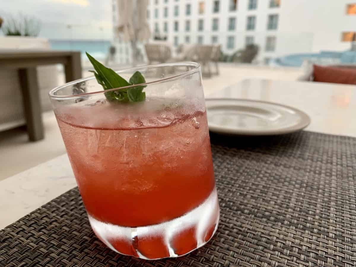 The cocktails at Terraza were really good - guide to LeBlanc Cancun restaurants