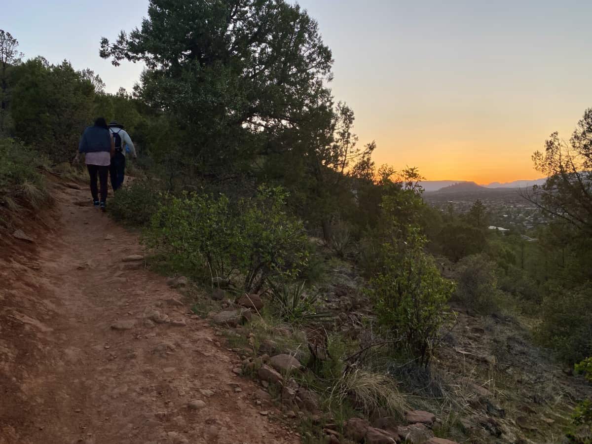 How to hike Sedona's Airport Mesa at sunset...one of the best sunset hikes in Sedona!