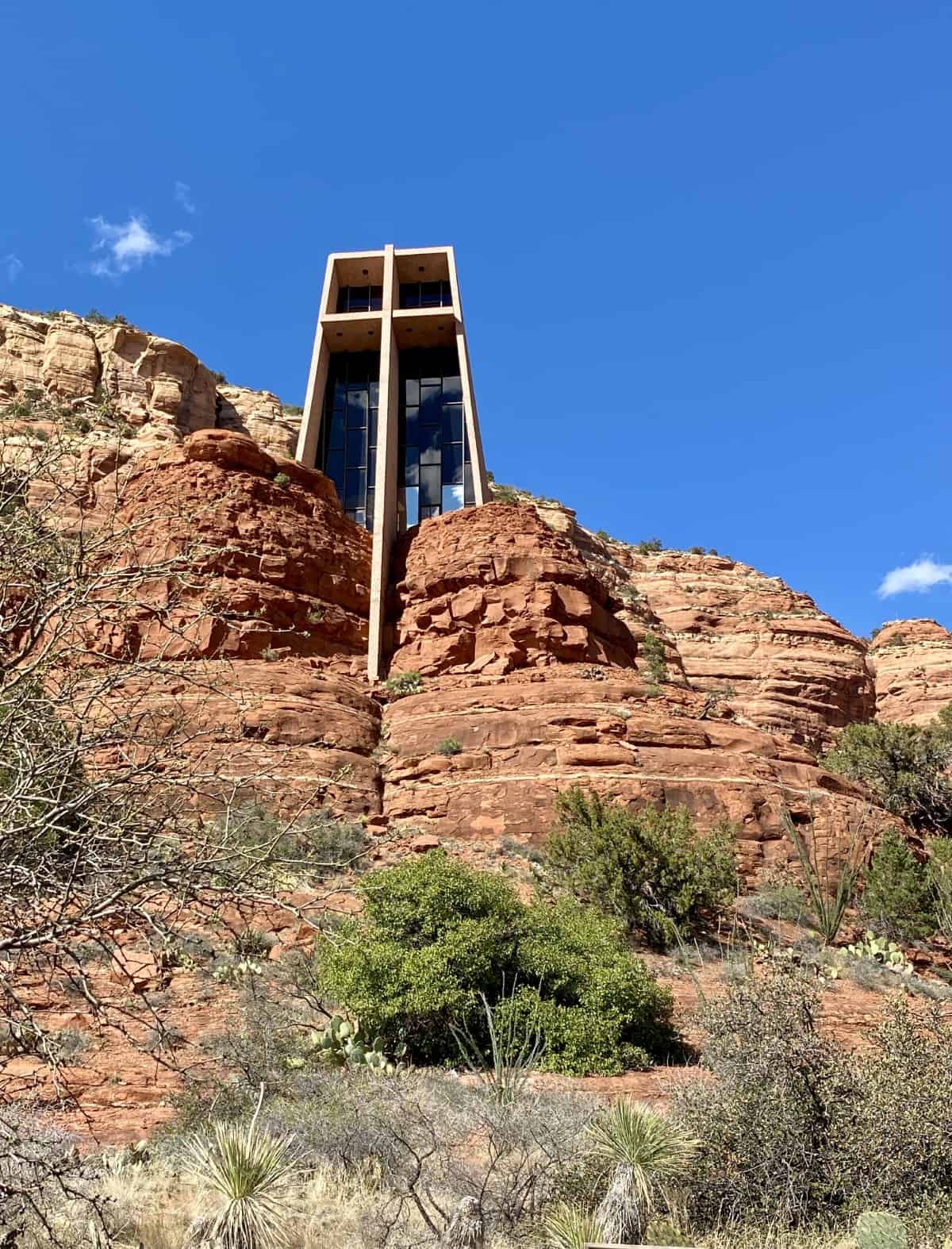 Visiting the Chapel of the Holy Cross in Sedona, Arizona | This unique church is an architectural gem built by a student of Frank Lloyd Wright, and an iconic view in Sedona's landscape | One Girl, Whole World
