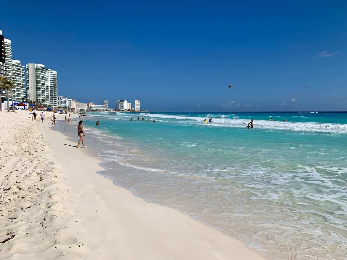 leblanc cancun vs excellence playa mujeres