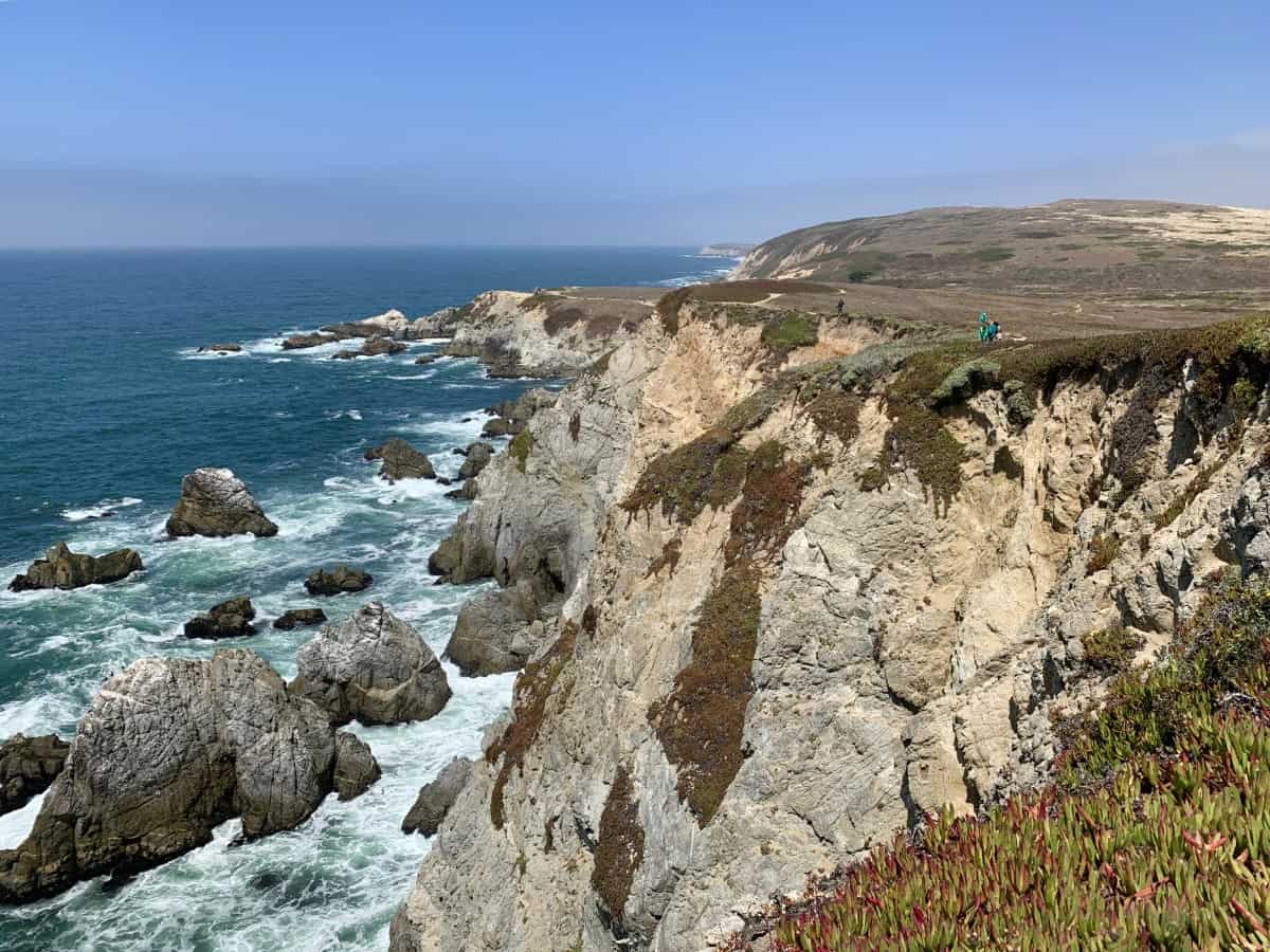 Bodega Bay hiking is one of the best things to do on the Sonoma Coast, California | Sonoma Coast roadtrip or Northern California coast roadtrip ideas. 
