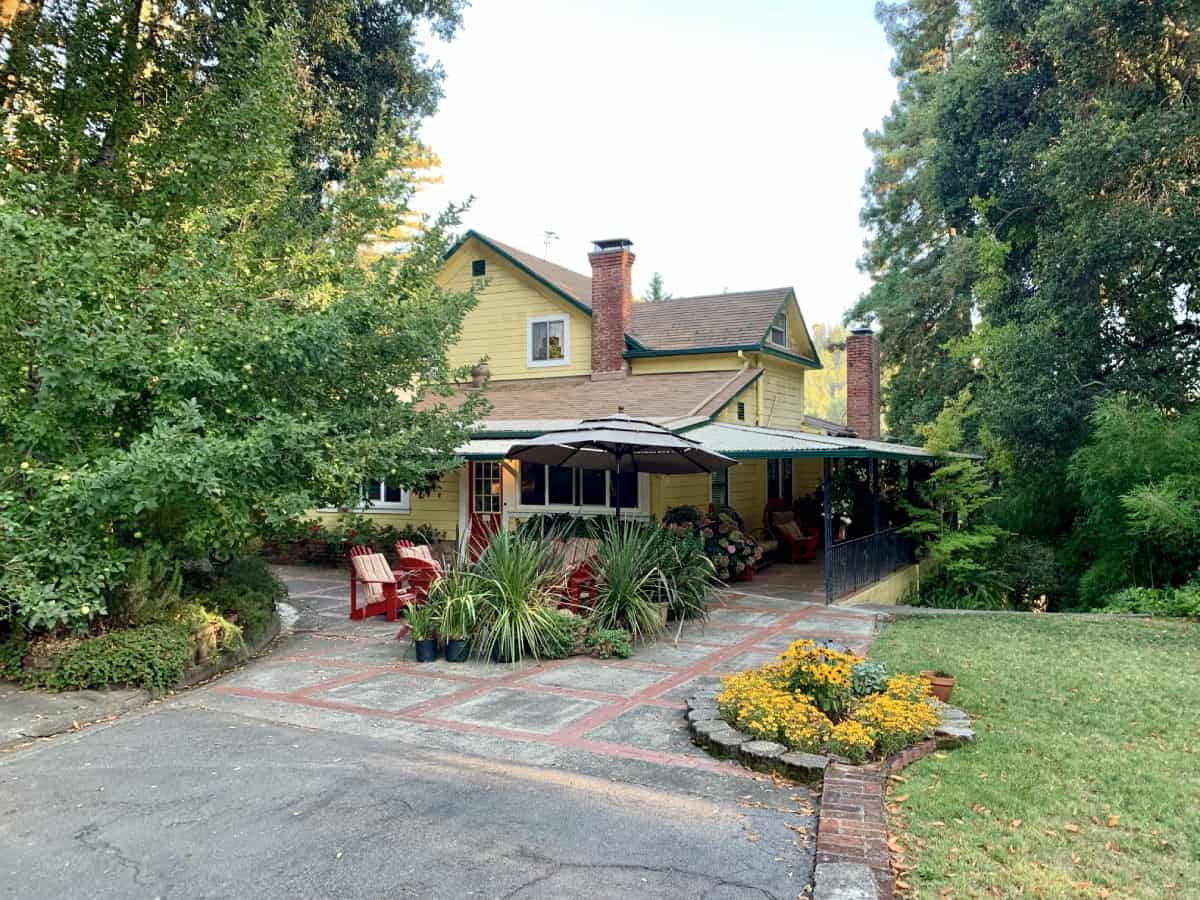 I loved my stay in this cute B&B in Sonoma County (in Guerneville, next door to Korbel)