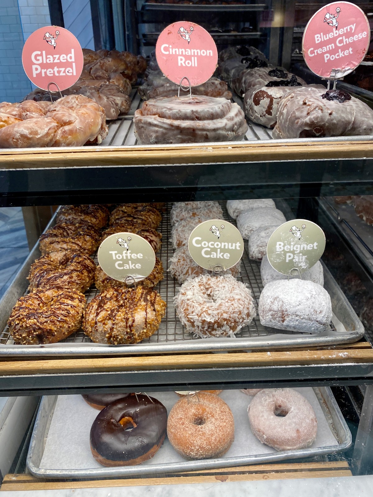 Where to find the best donuts in Chicago - Stan's Donuts has an insane selection