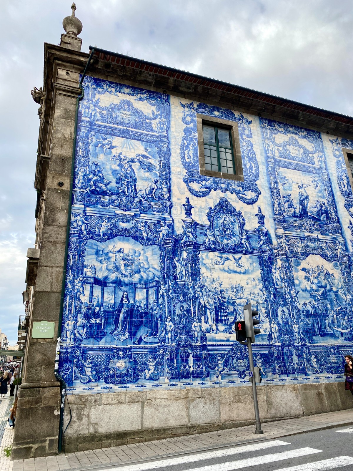 What should be on your Porto itinerary - seek out all the azulejo tiles