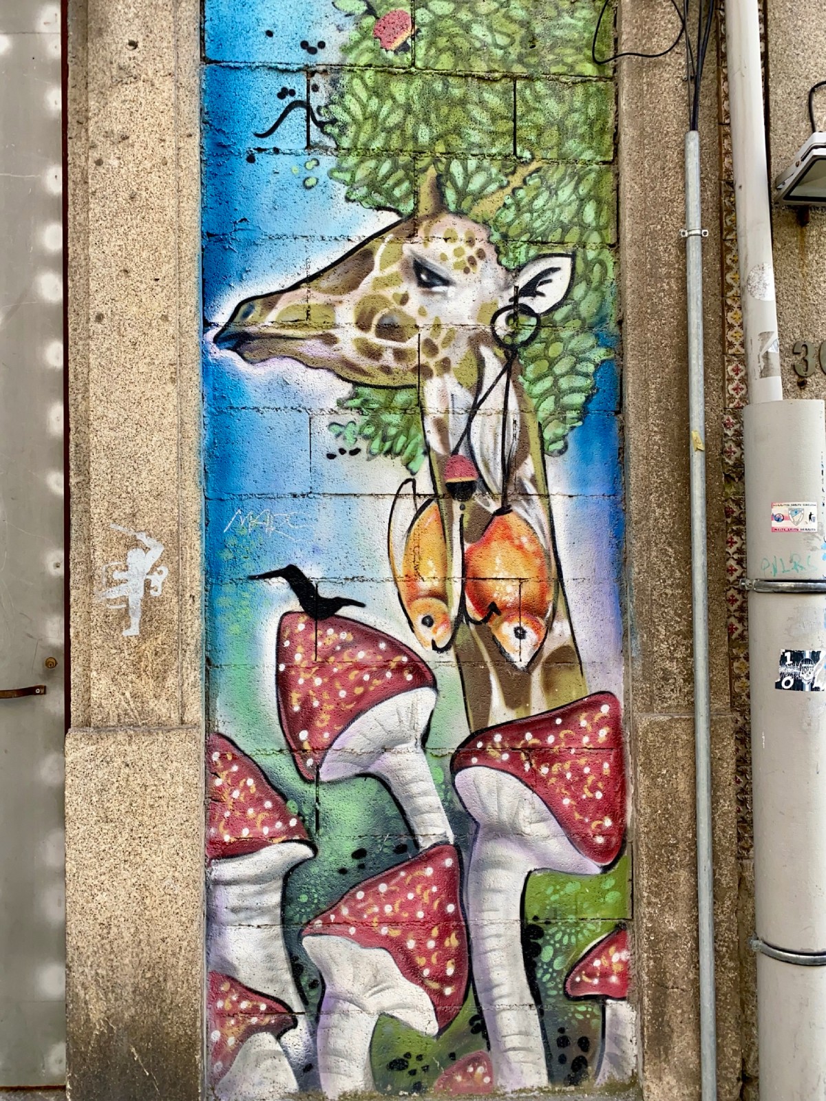 Porto has such fun street art