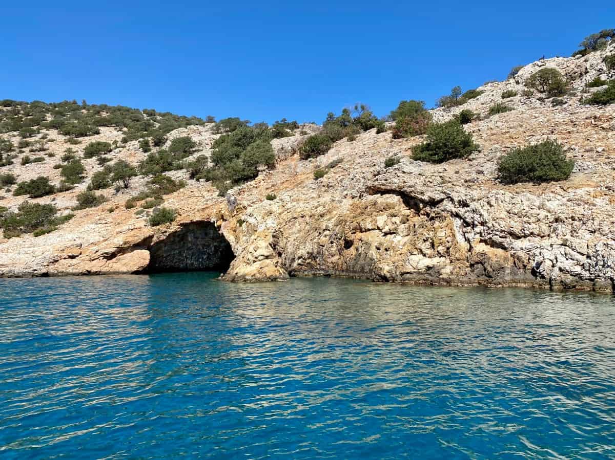 A stop at beautiful & remote Rina Cave, in Naxos, Greece