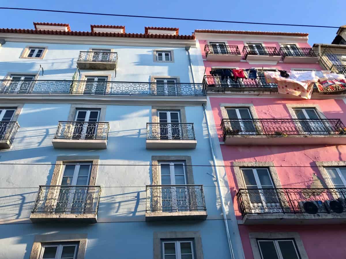 What to do in Lisbon, Portugal - bask in all the gorgeous colorful tiles & details