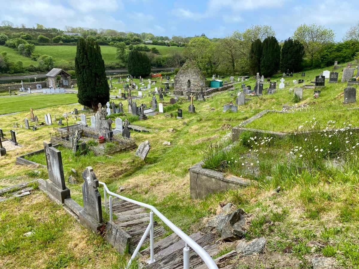 A roadtrip along Ireland's southern coast - things to do in County Cork - Abbeytrowsry Graveyard memorial to victims of the Famine