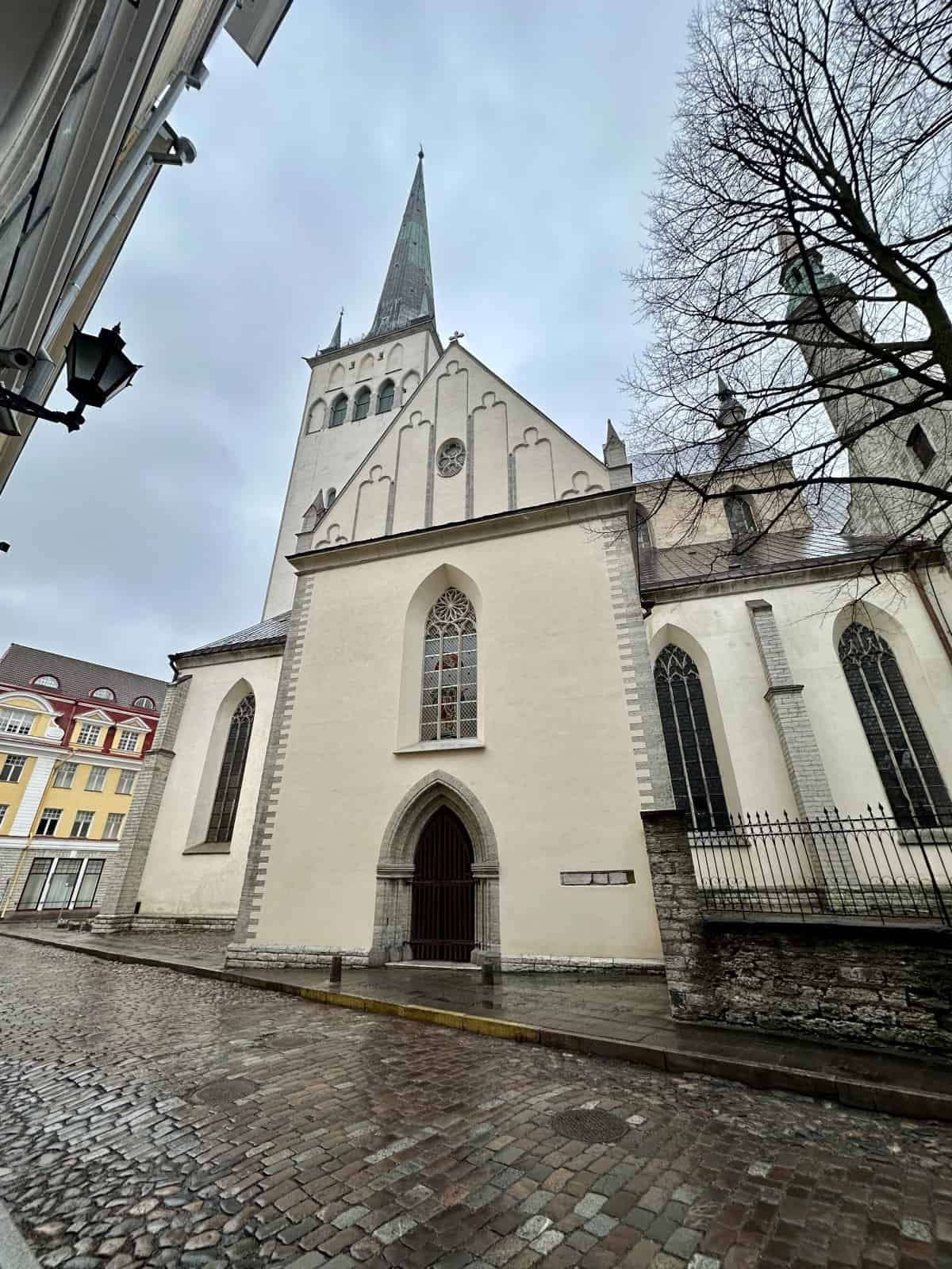 A Day Trip in Tallinn, Estonia | St. Olaf Cathedral