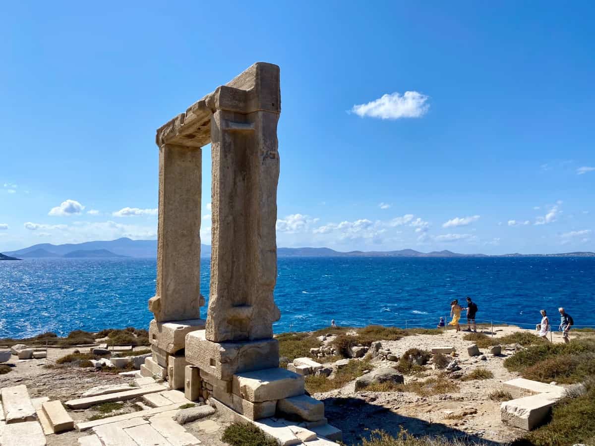What to see in Naxos - guide to planning a Naxos roadtrip itinerary - Naxos town & the Portara definitely has to be on your list