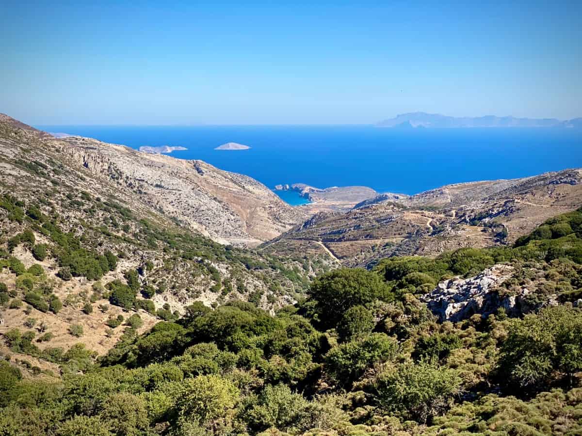 What to do in Naxos - guide to planning a Naxos roadtrip itinerary - amazing views while driving