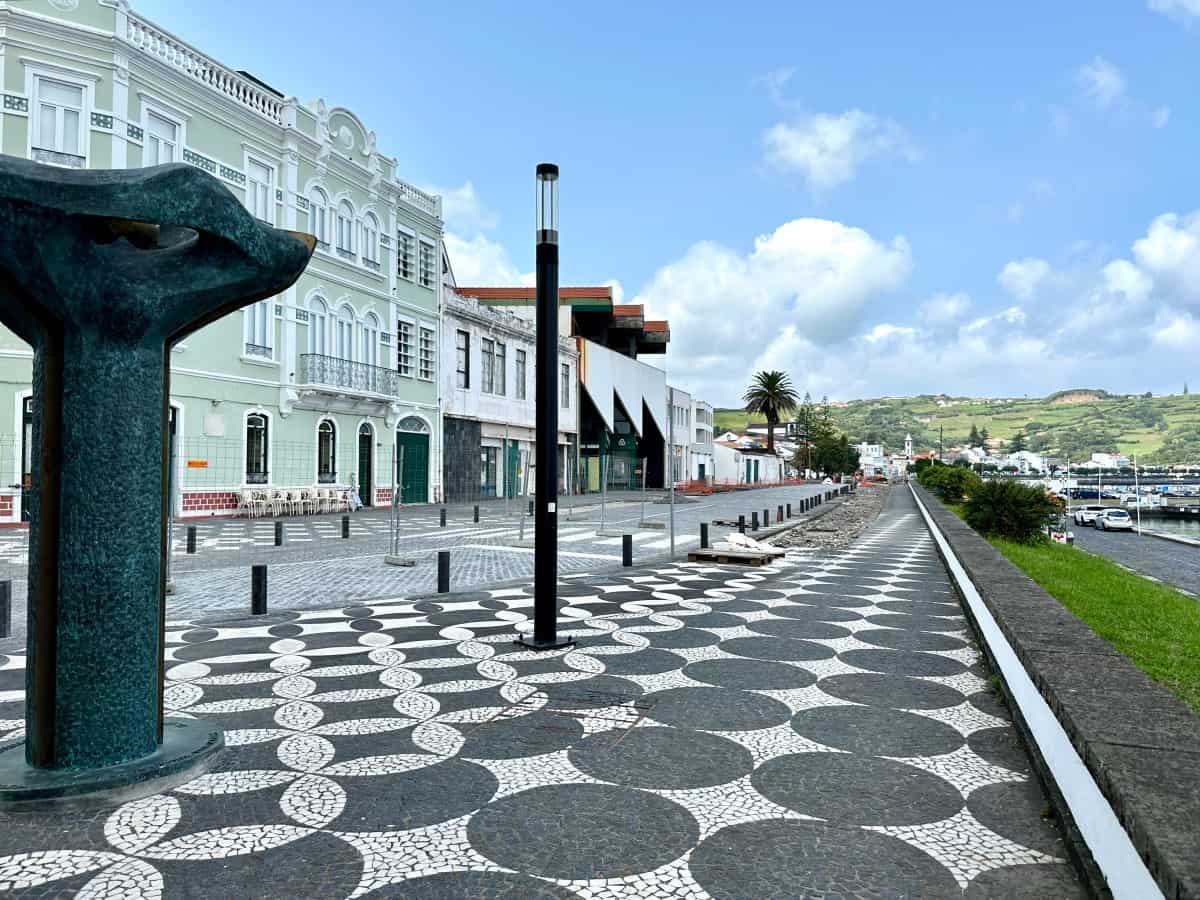 Things to do on Faial Island (Azores) - Explore charming little Horta