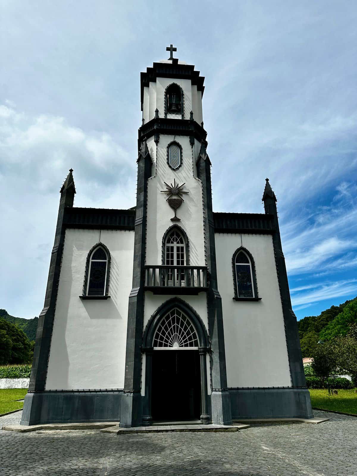 Things to do in Sao Miguel (Azores) - Church of Sao Nicolau in Sete Cidades 